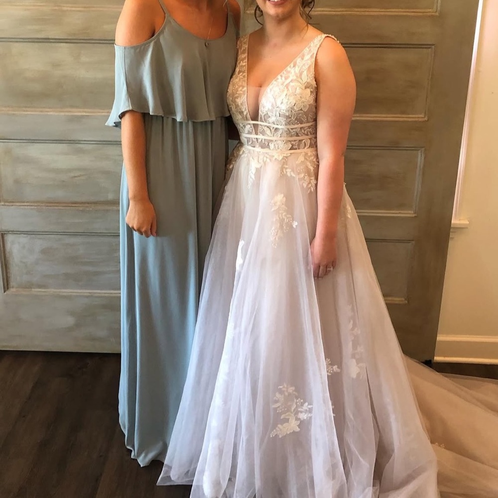 Rebecca Ingram Wedding dress
